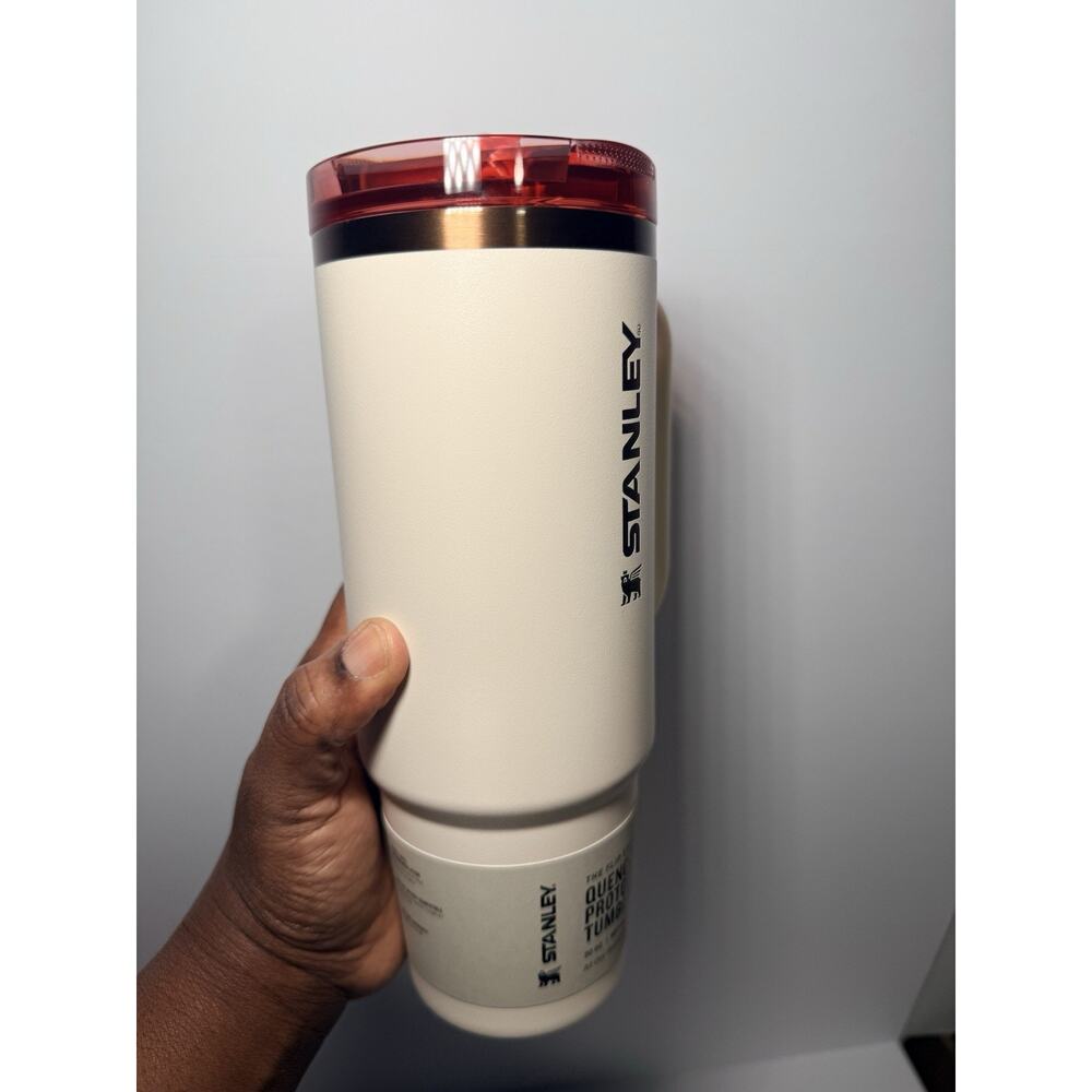 Stanley Oasis CREAM ROSE GOLD 30oz Protour Quencher Tumbler Flip Straw NWT NIB - Picture 3 of 6